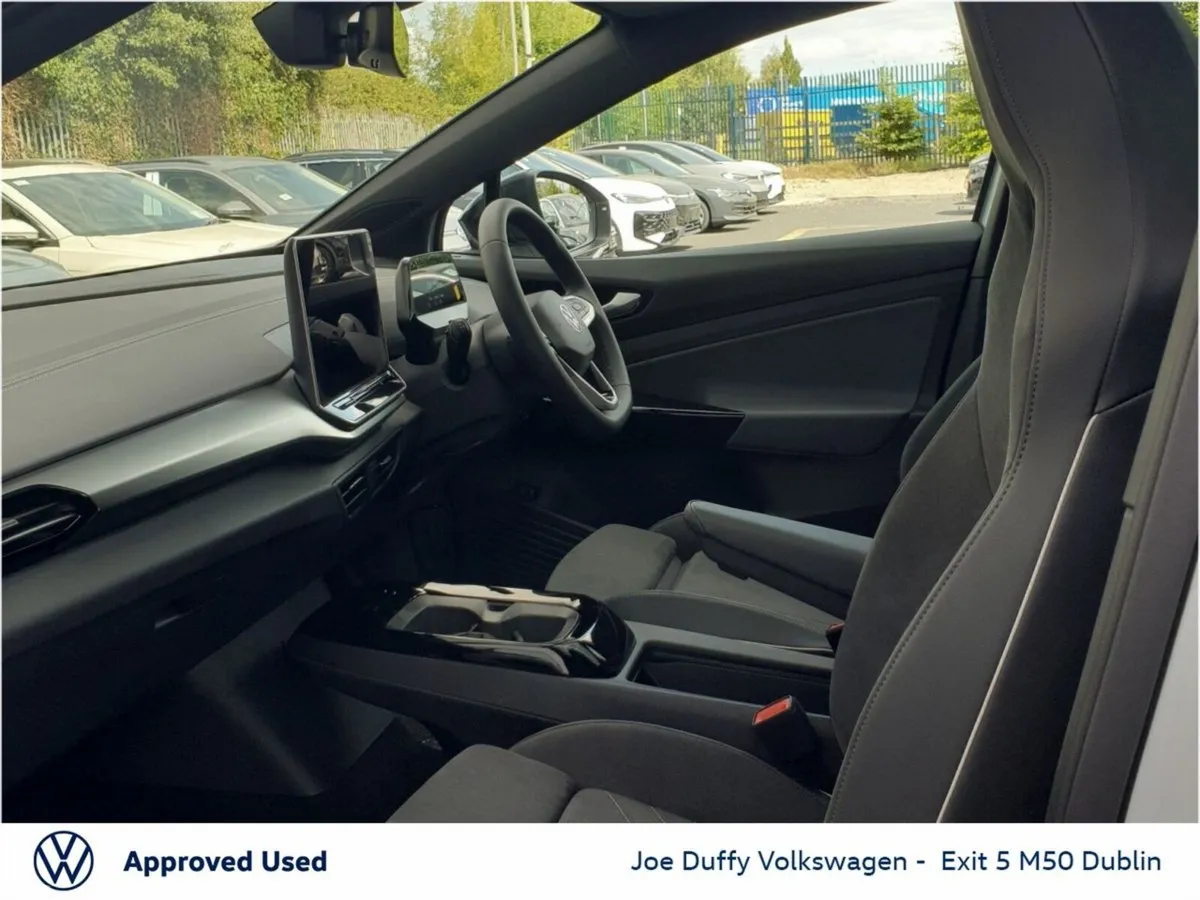 Volkswagen ID.4 Estate, Electric, 2026, White