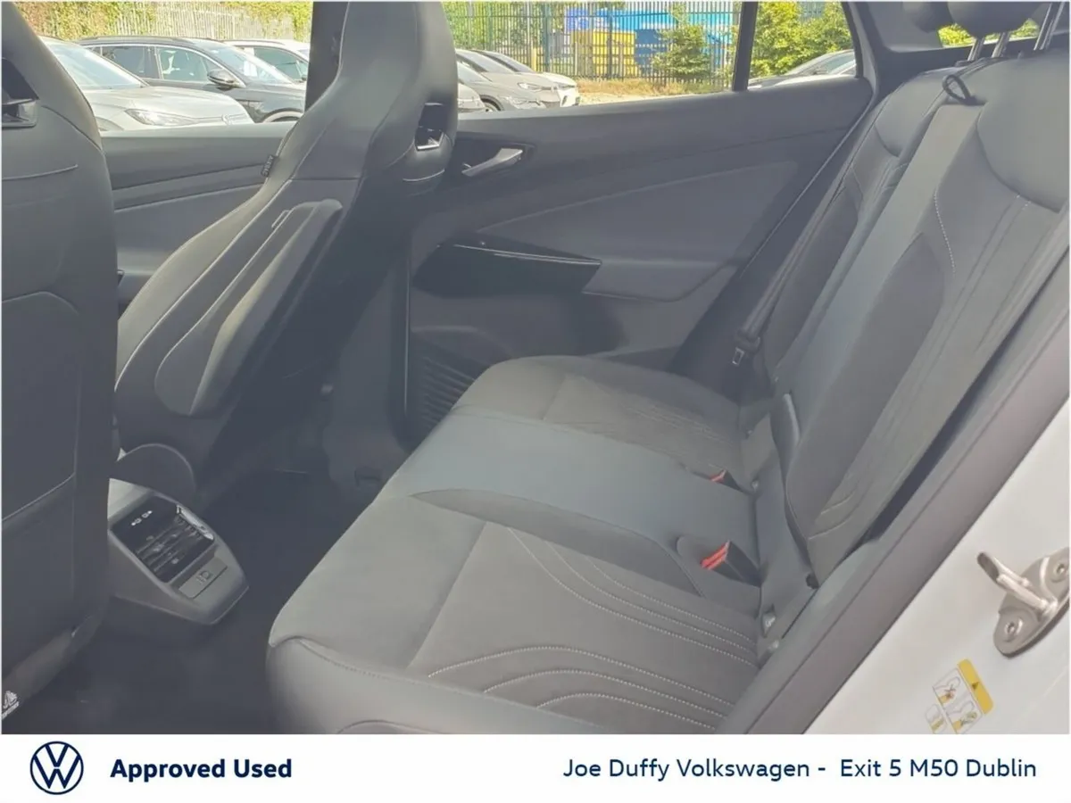 Volkswagen ID.4 Estate, Electric, 2026, White