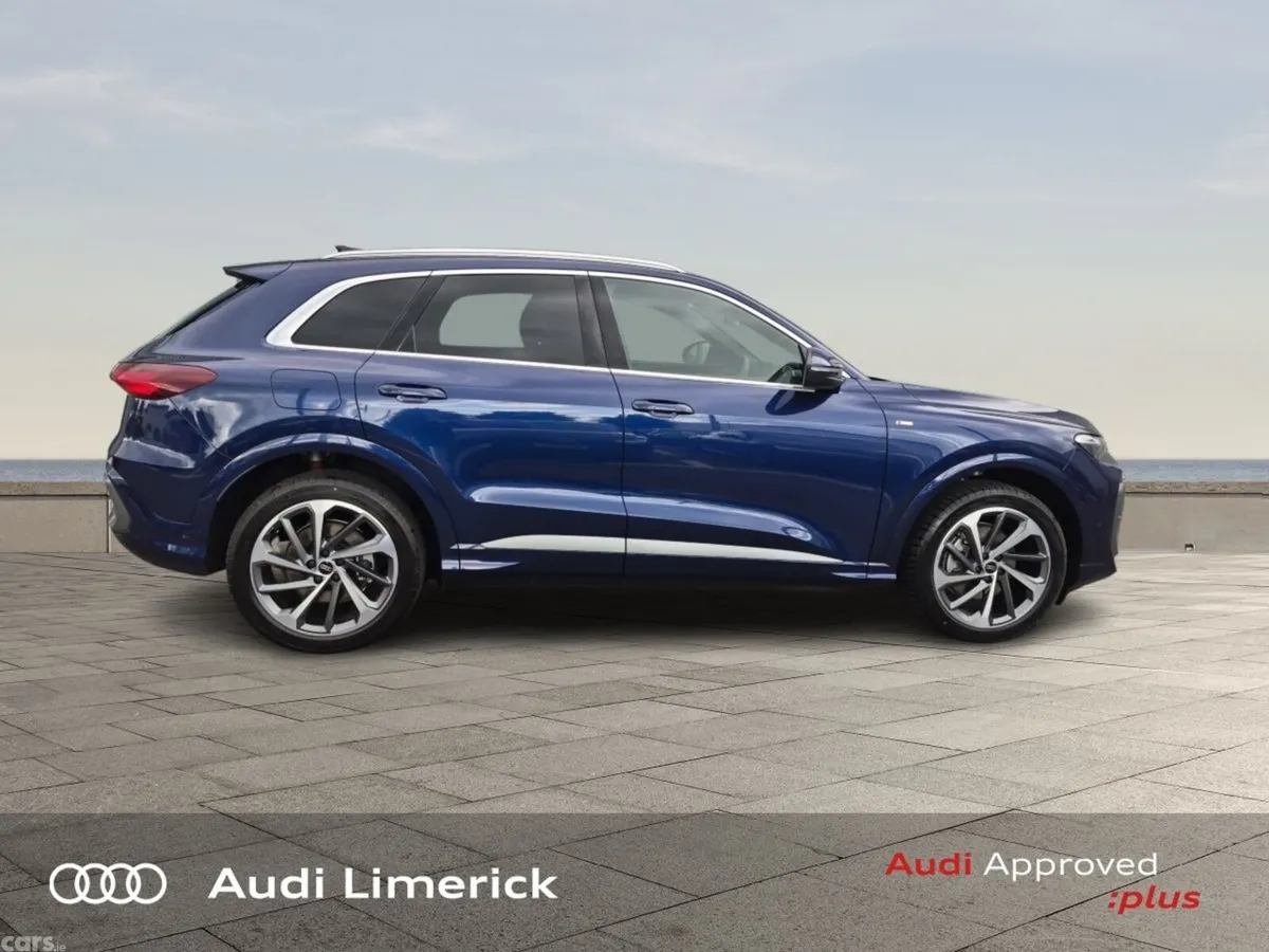 Audi Q5 SUV, Diesel, 2026, Blue
