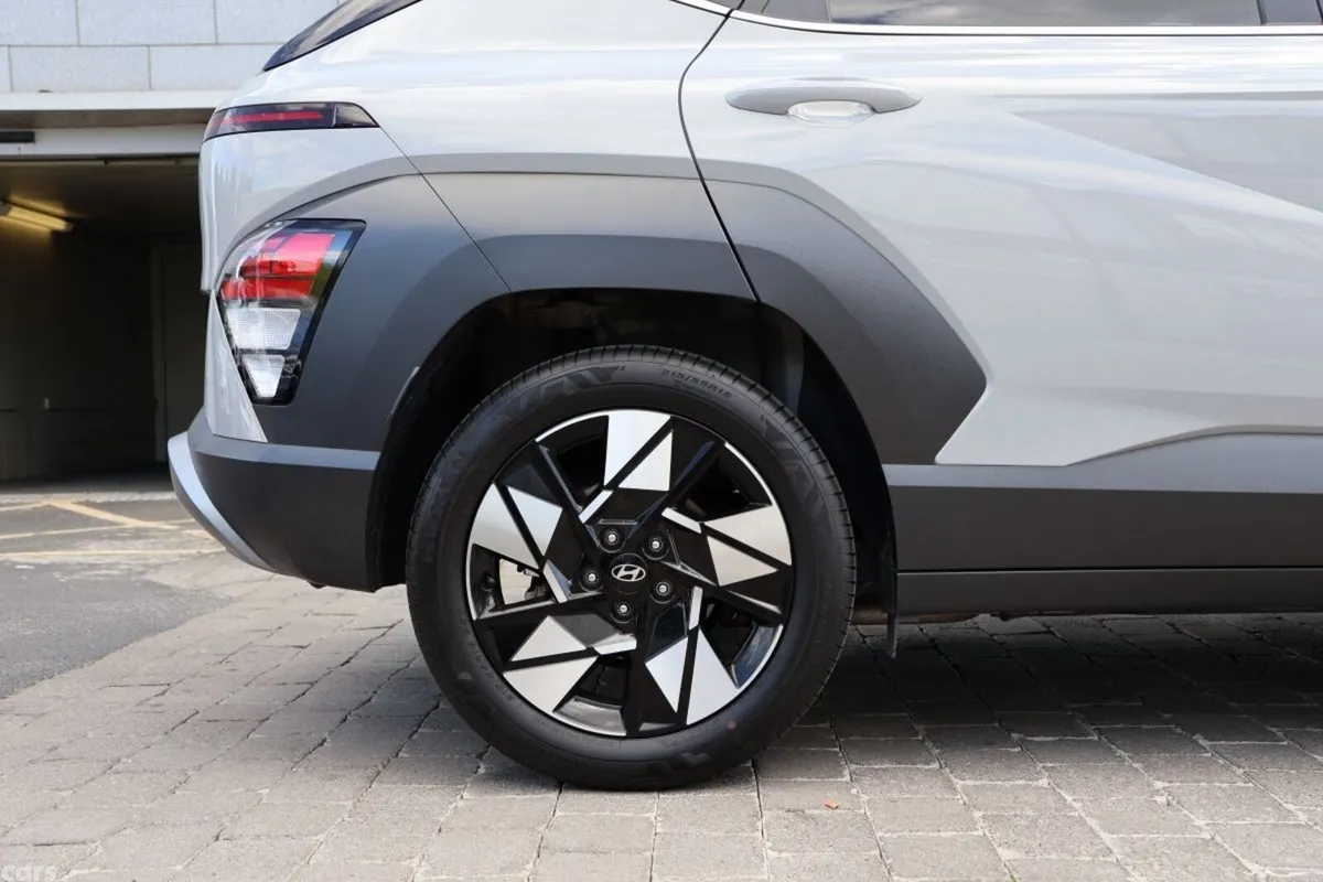 Hyundai KONA MPV, Petrol Hybrid, 2024, Grey