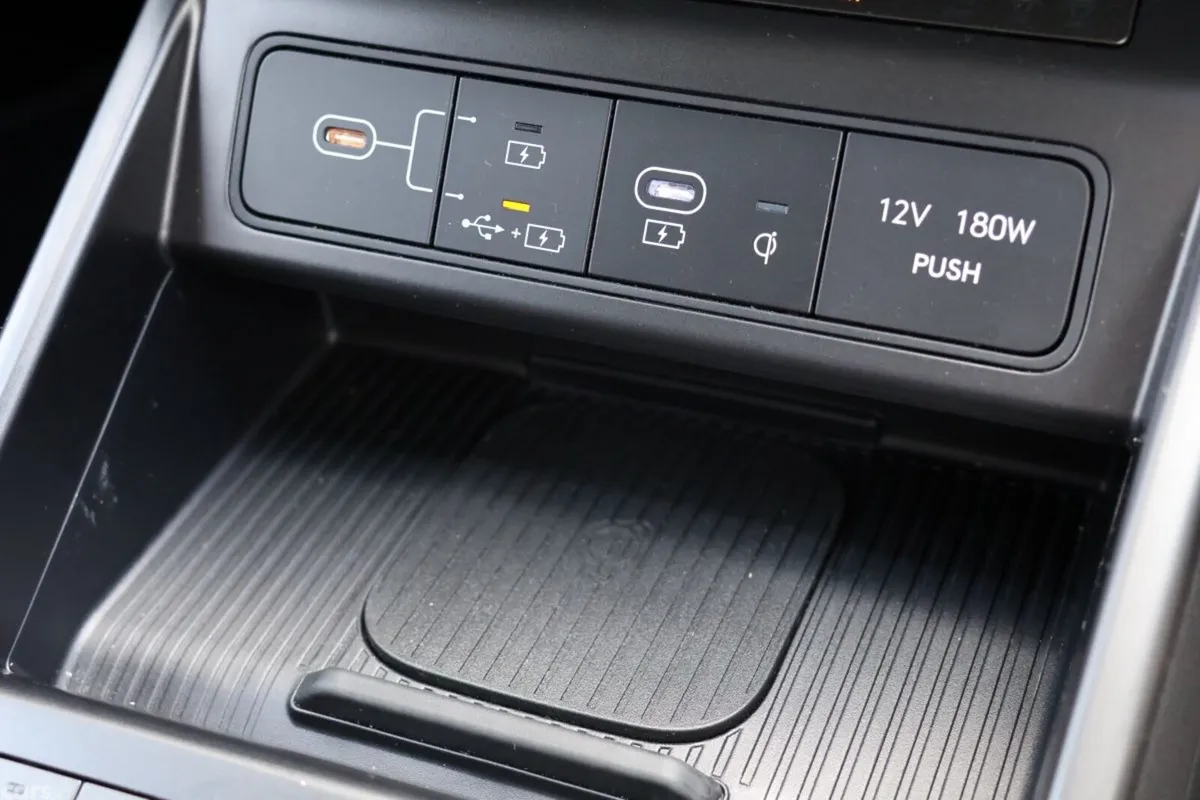 Hyundai KONA MPV, Petrol Hybrid, 2024, Grey