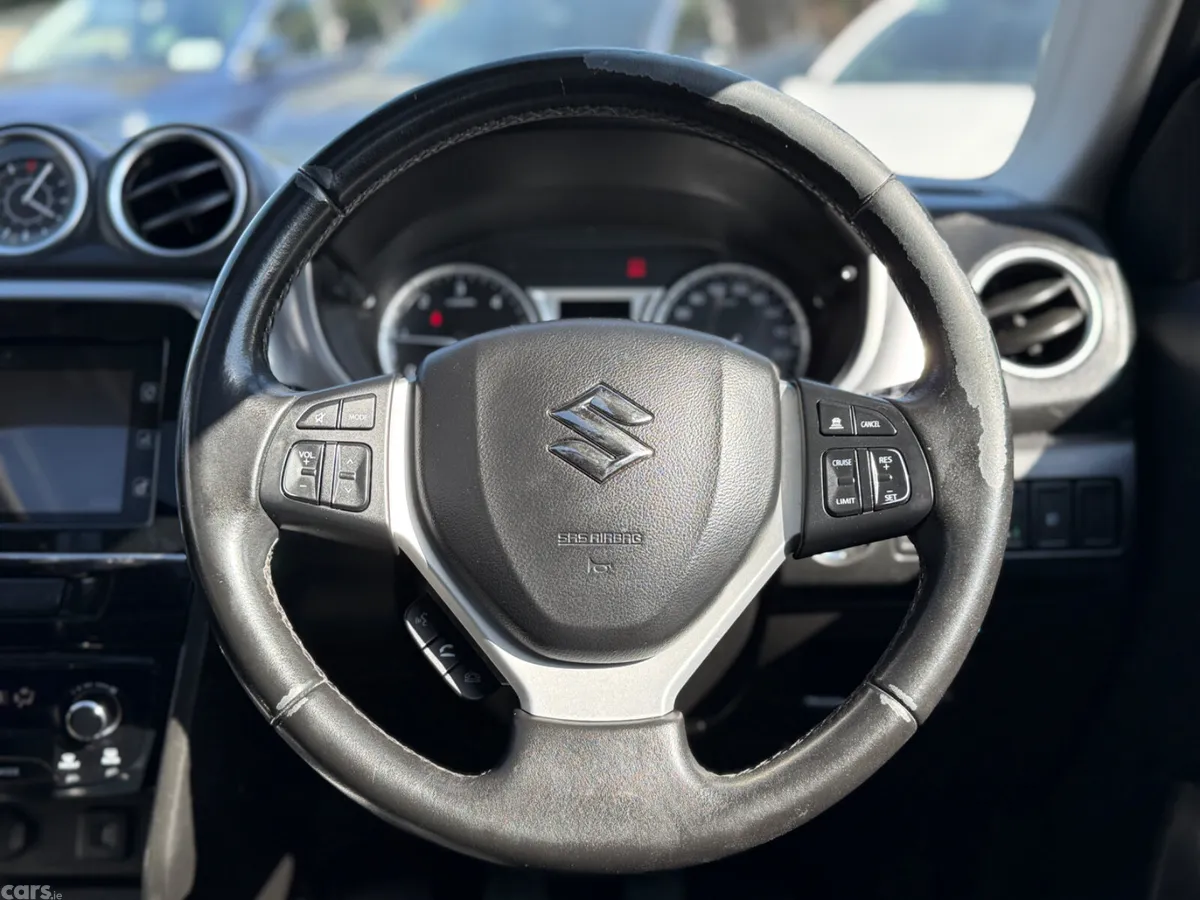 Suzuki Vitara SUV, Diesel, 2017, Black
