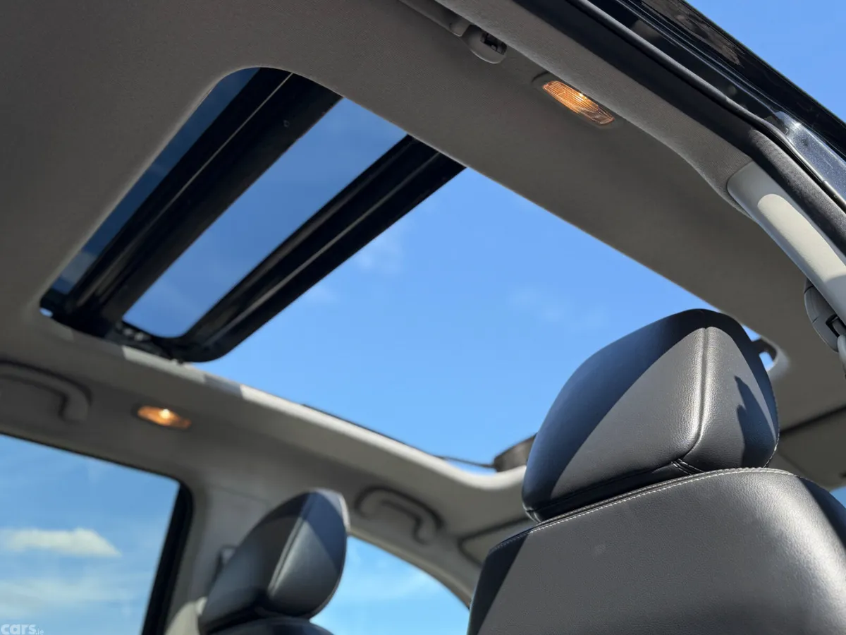 Suzuki Vitara SUV, Diesel, 2017, Black