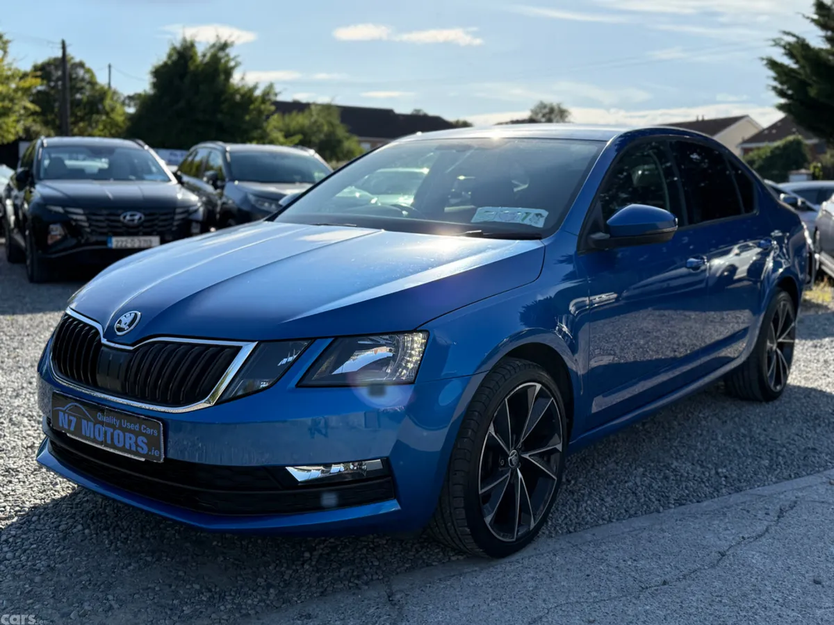 Skoda Octavia Saloon, Petrol, 2020, Blue