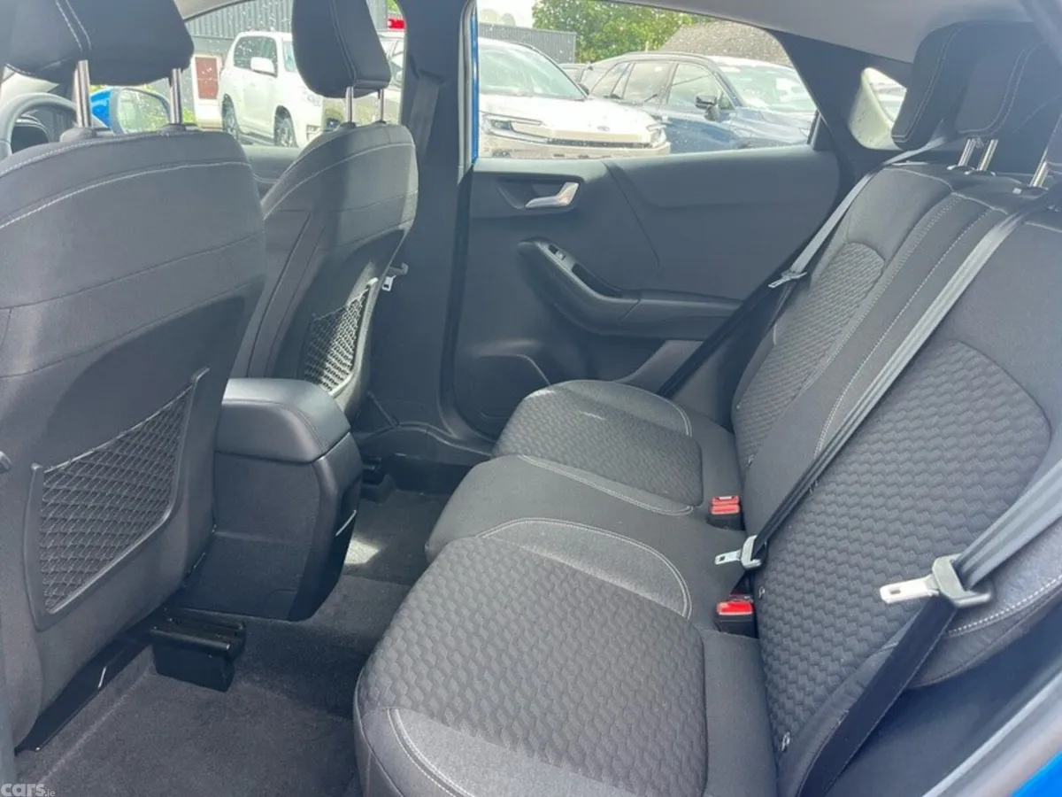 Ford Puma MPV, Petrol, 2024, Blue