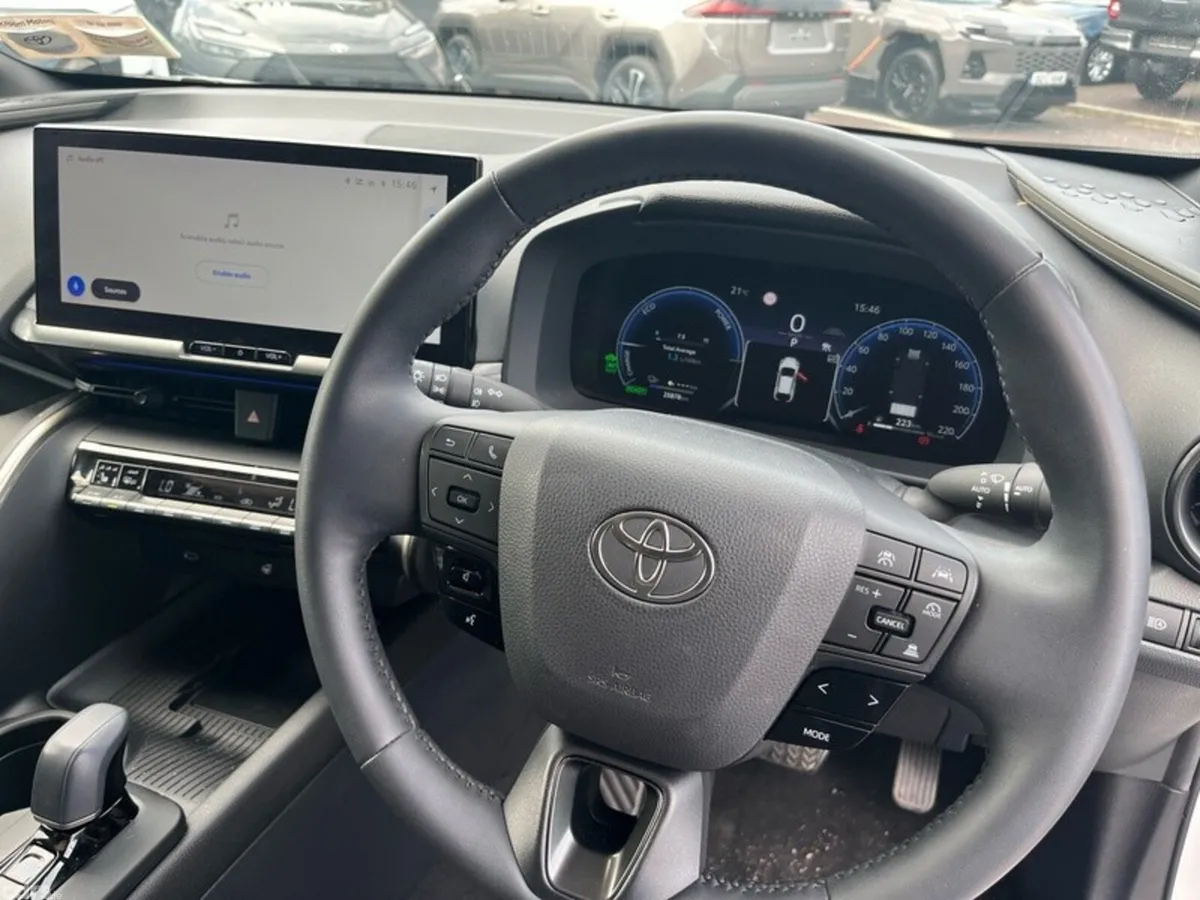 Toyota C-HR SUV, Petrol Plug-in Hybrid, 2025, White