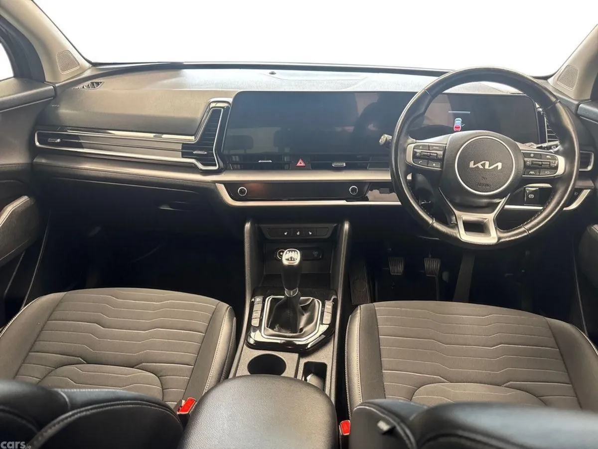 Kia Sportage SUV, Diesel Hybrid, 2023, Black
