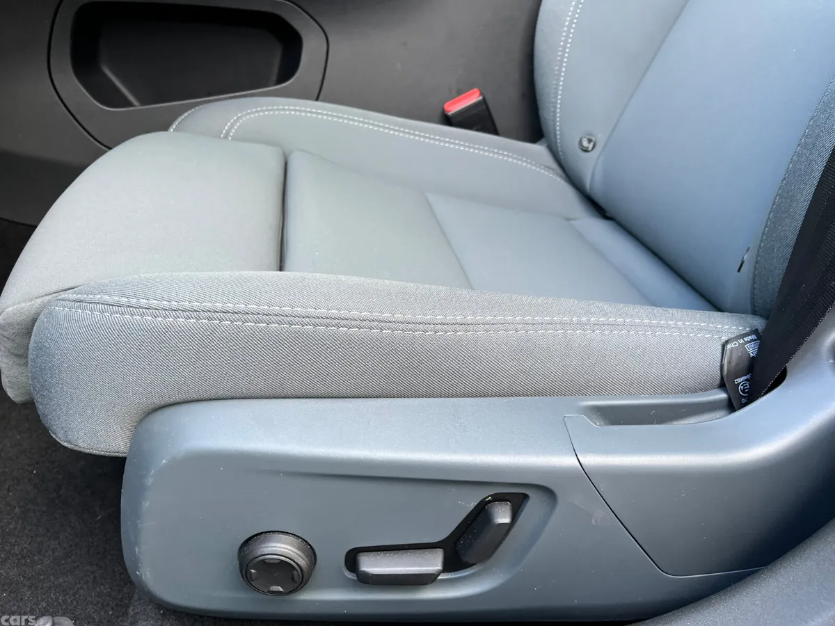 Polestar 2 Hatchback, Electric, 2023, Blue