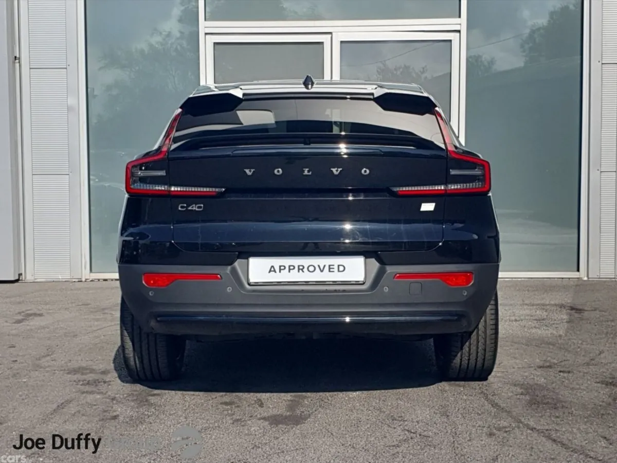 Volvo C40 SUV, Electric, 2023, Black