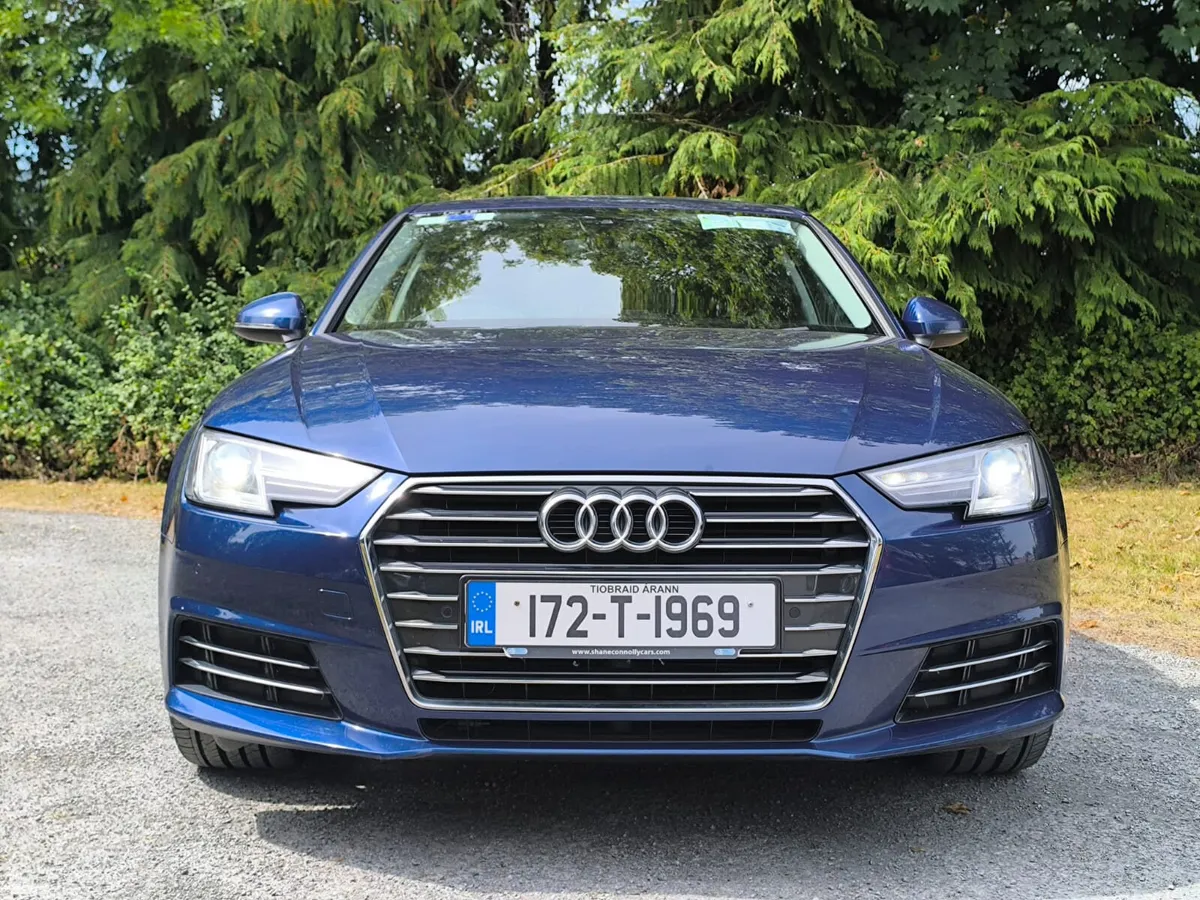 Audi A4 Saloon, Diesel, 2017, Blue
