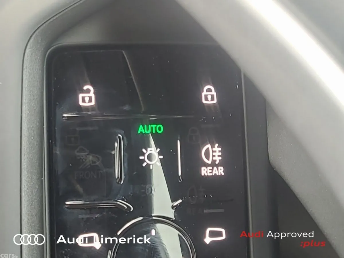 Audi Q5 SUV, Petrol Plug-in Hybrid, 2026, Blue