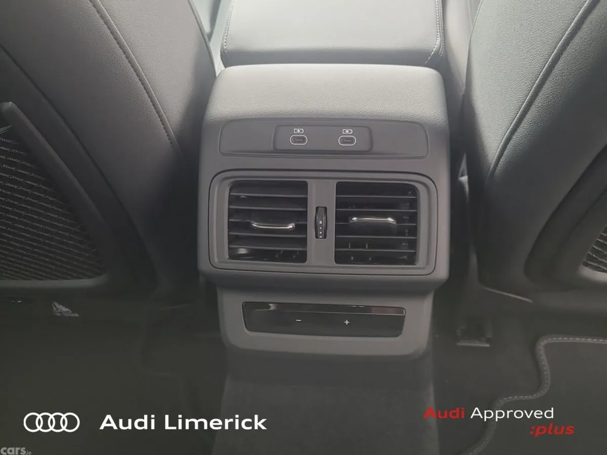 Audi Q5 SUV, Petrol Plug-in Hybrid, 2026, Blue