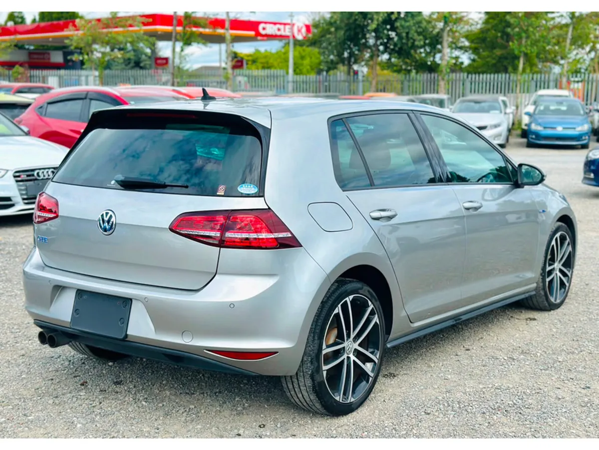 Volkswagen Golf Hatchback, Petrol Plug-in Hybrid, 2016, Silver