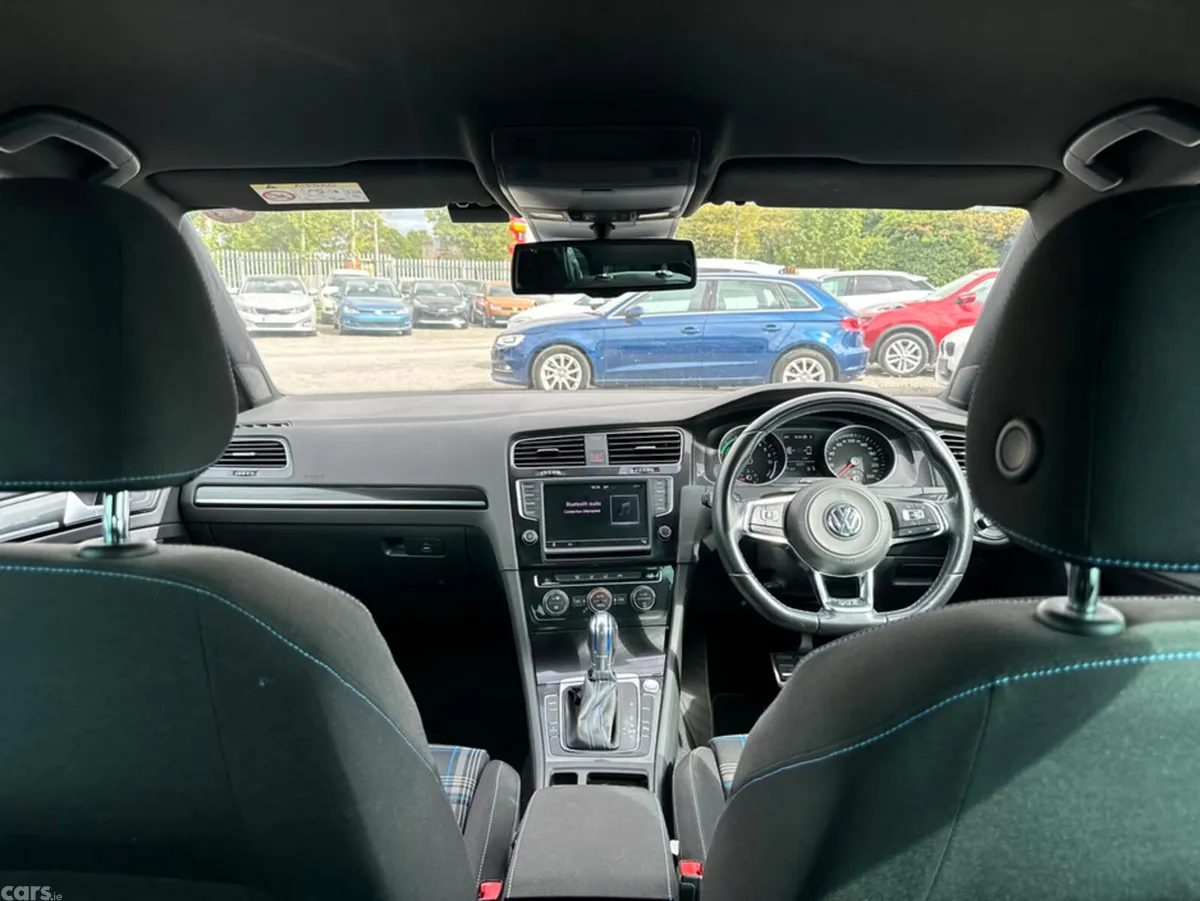 Volkswagen Golf Hatchback, Petrol Plug-in Hybrid, 2016, Silver