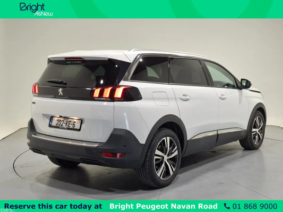 Peugeot 5008 MPV, Diesel, 2020, White