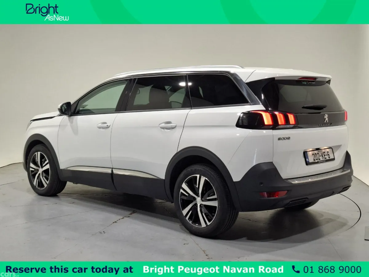 Peugeot 5008 MPV, Diesel, 2020, White