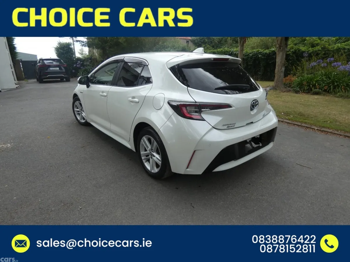 Toyota Corolla Hatchback, Petrol Hybrid, 2019, White