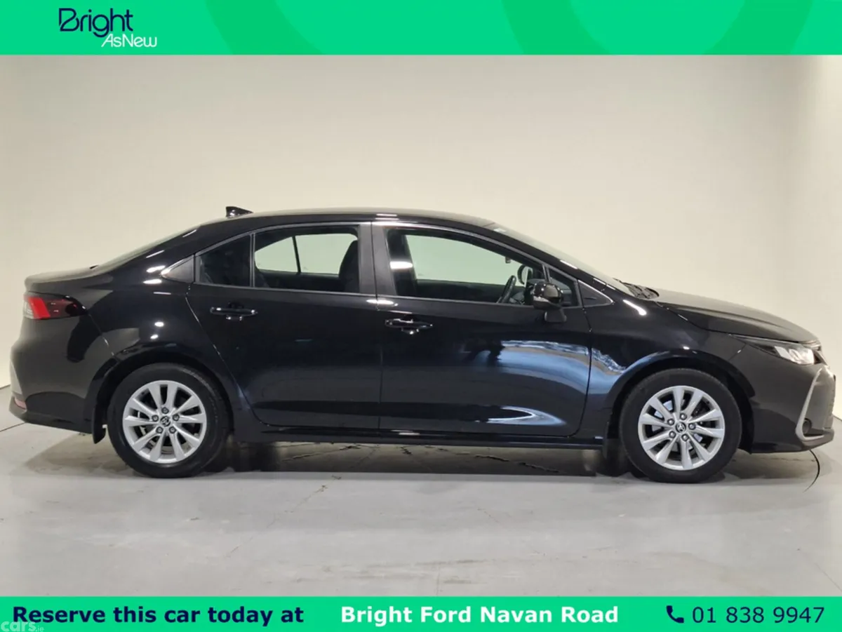 Toyota Corolla Saloon, Petrol Hybrid, 2023, Black