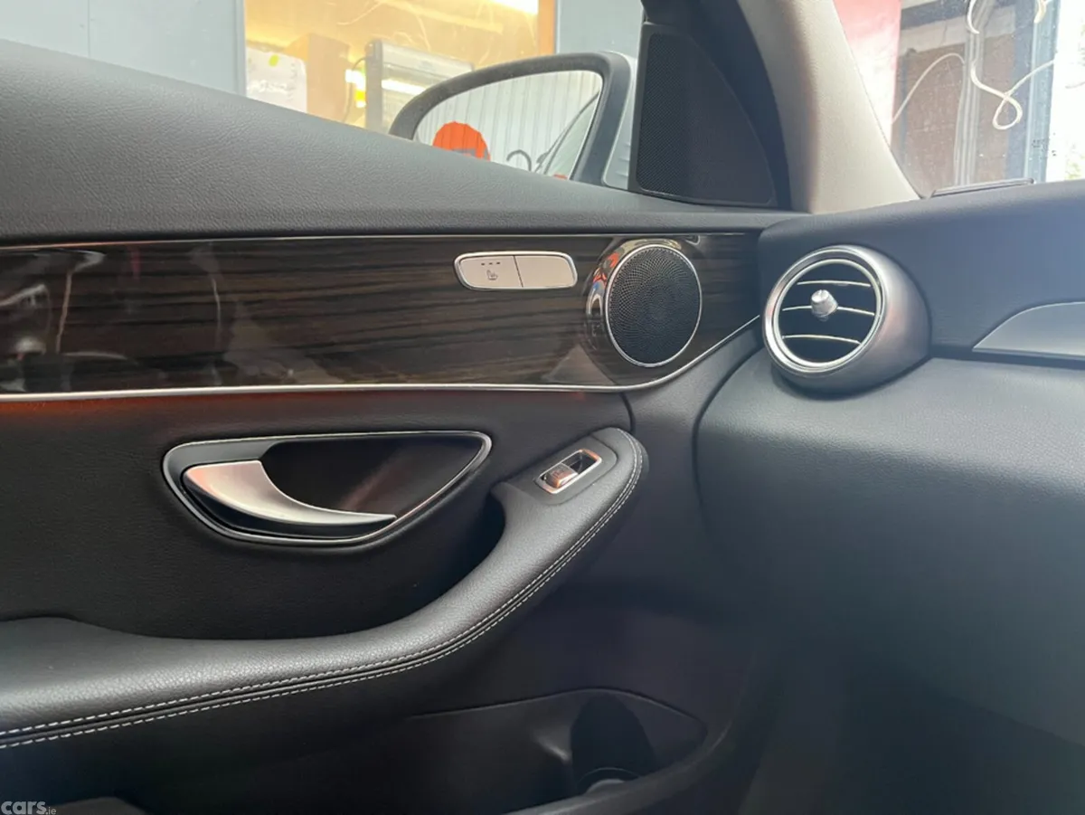Mercedes-Benz C-Class Saloon, Petrol, 2016, Silver