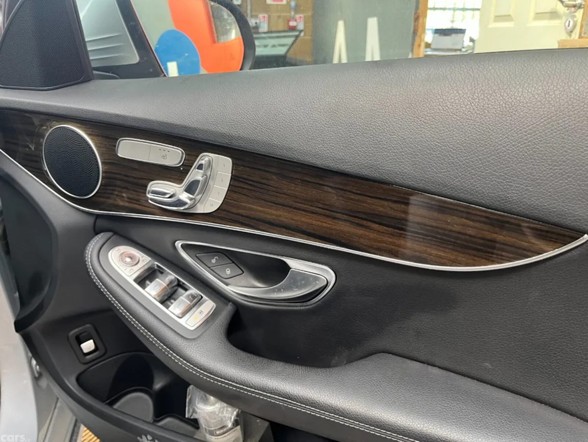 Mercedes-Benz C-Class Saloon, Petrol, 2016, Silver