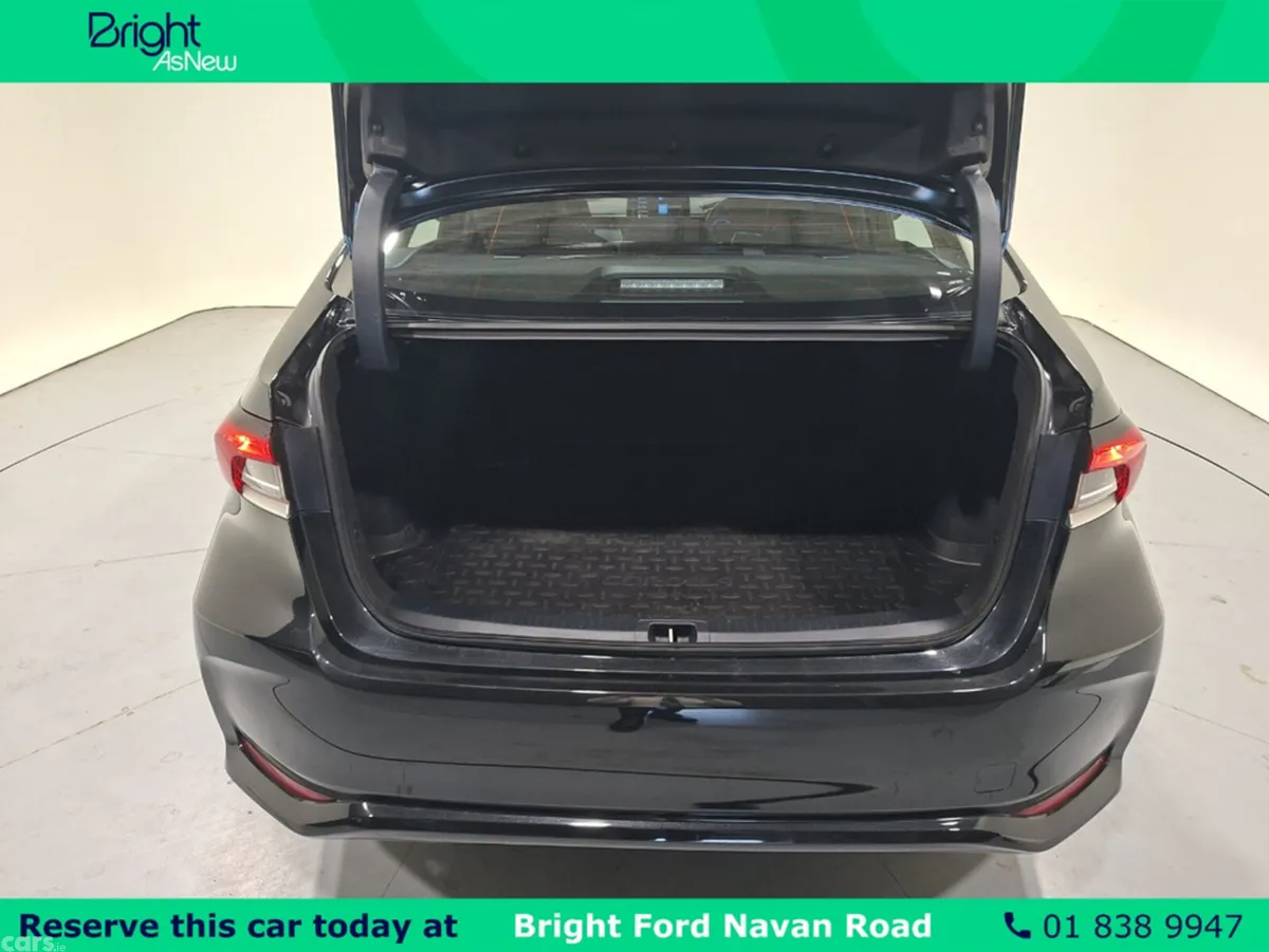 Toyota Corolla Saloon, Petrol Hybrid, 2023, Black