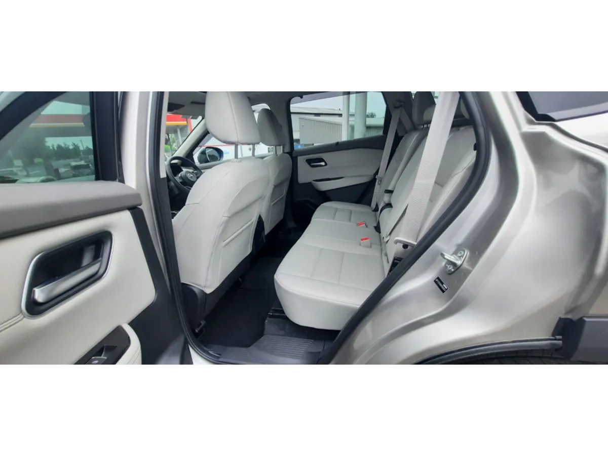 Nissan X-Trail Hatchback, Petrol Hybrid, 2026, Bronze