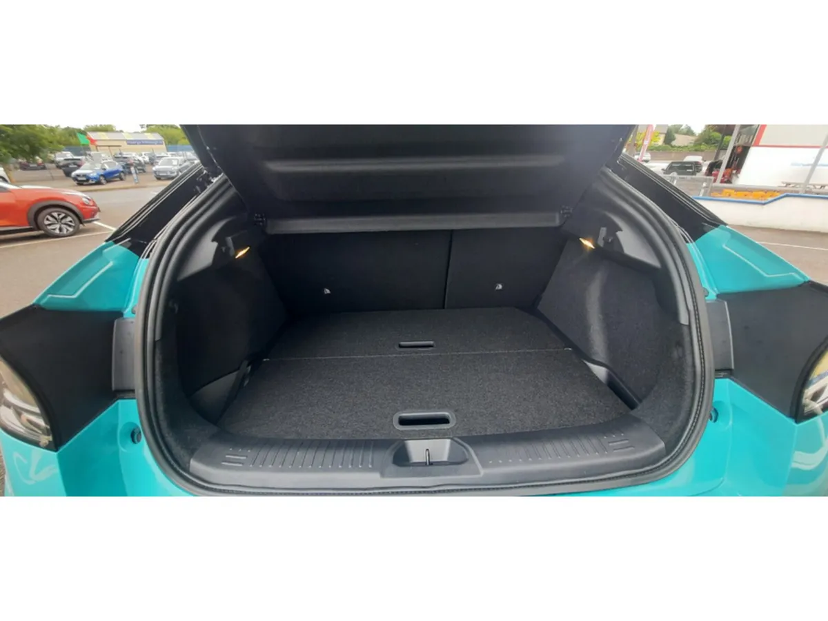 Nissan Leaf Hatchback, Electric, 2026, Green