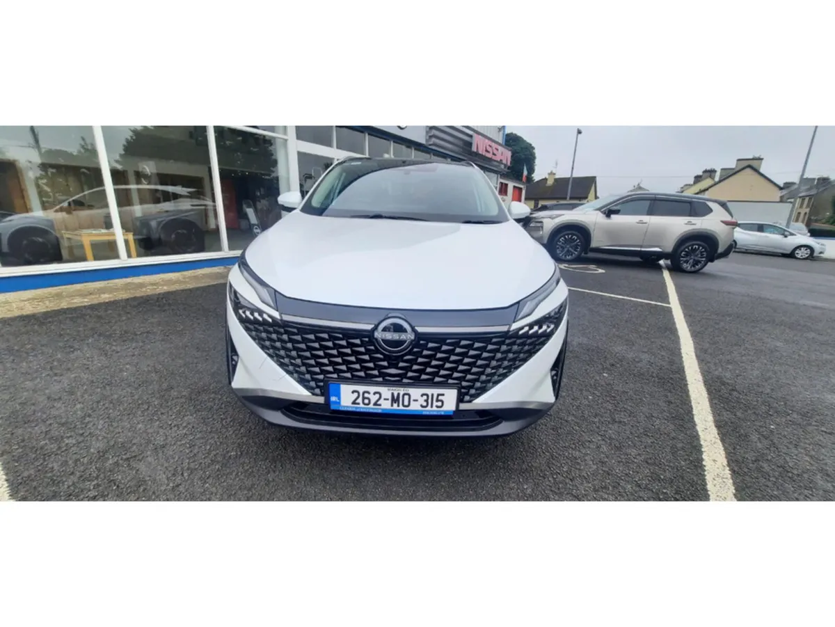 Nissan Qashqai MPV, Petrol Hybrid, 2026, White