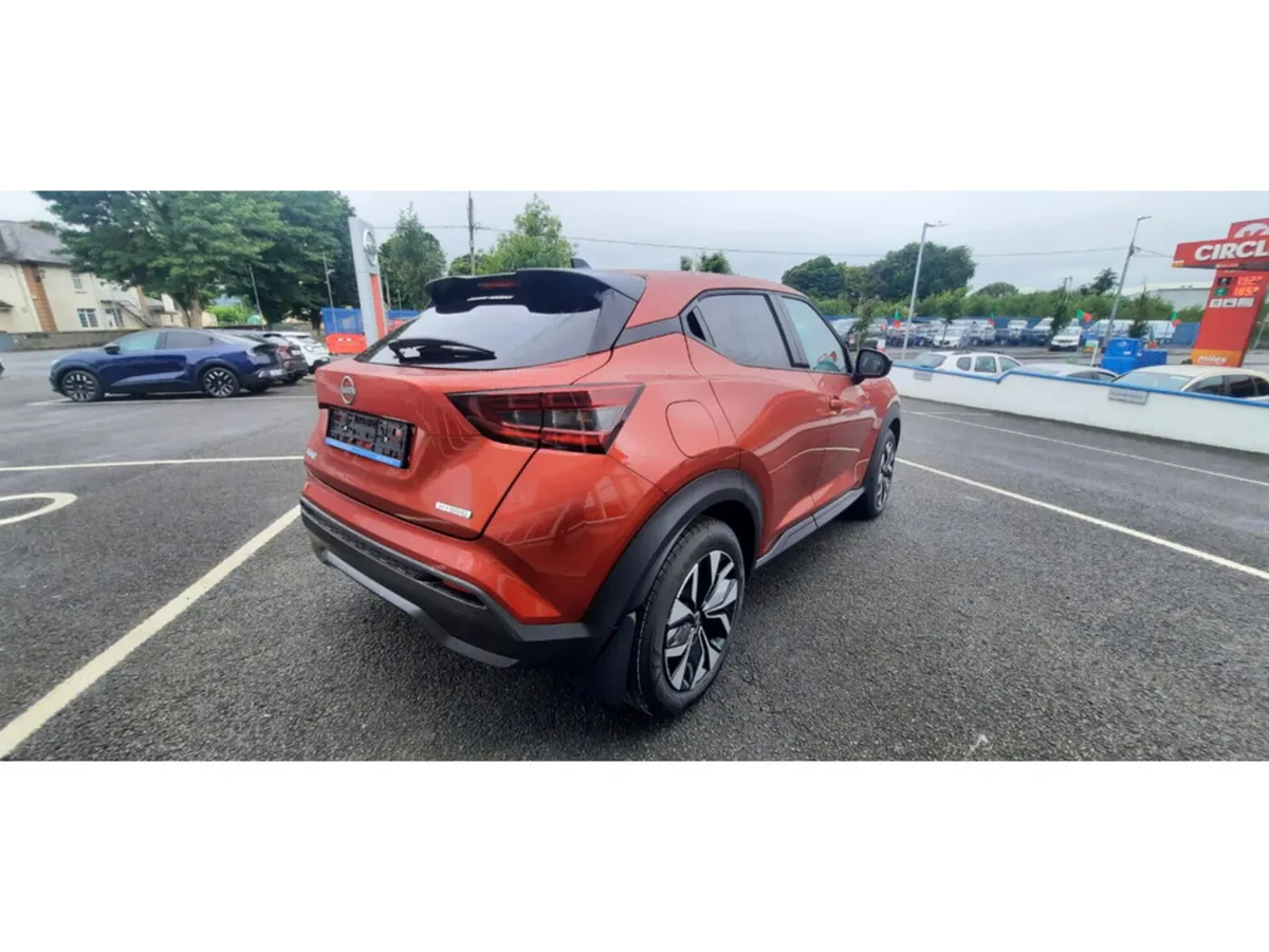 Nissan Juke Hatchback, Petrol Hybrid, 2026, Red