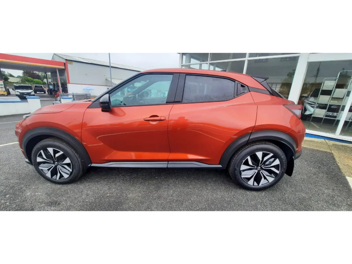 Nissan Juke Hatchback, Petrol Hybrid, 2026, Red