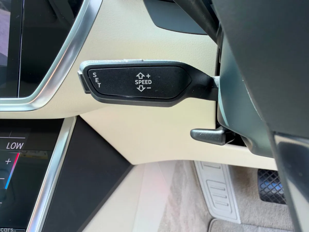 Audi A6 Saloon, Diesel, 2019, Blue