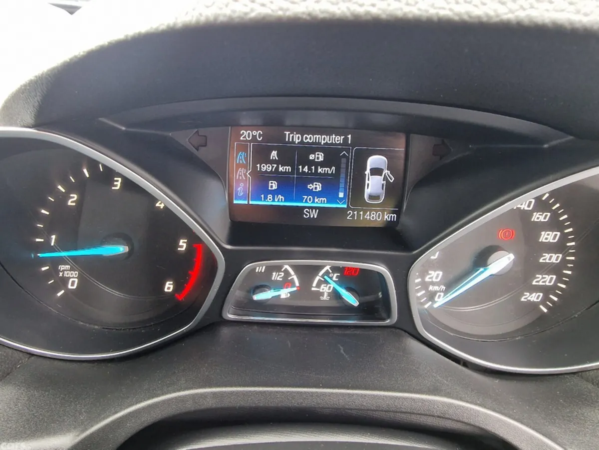 Ford Kuga SUV, Diesel, 2016, Red