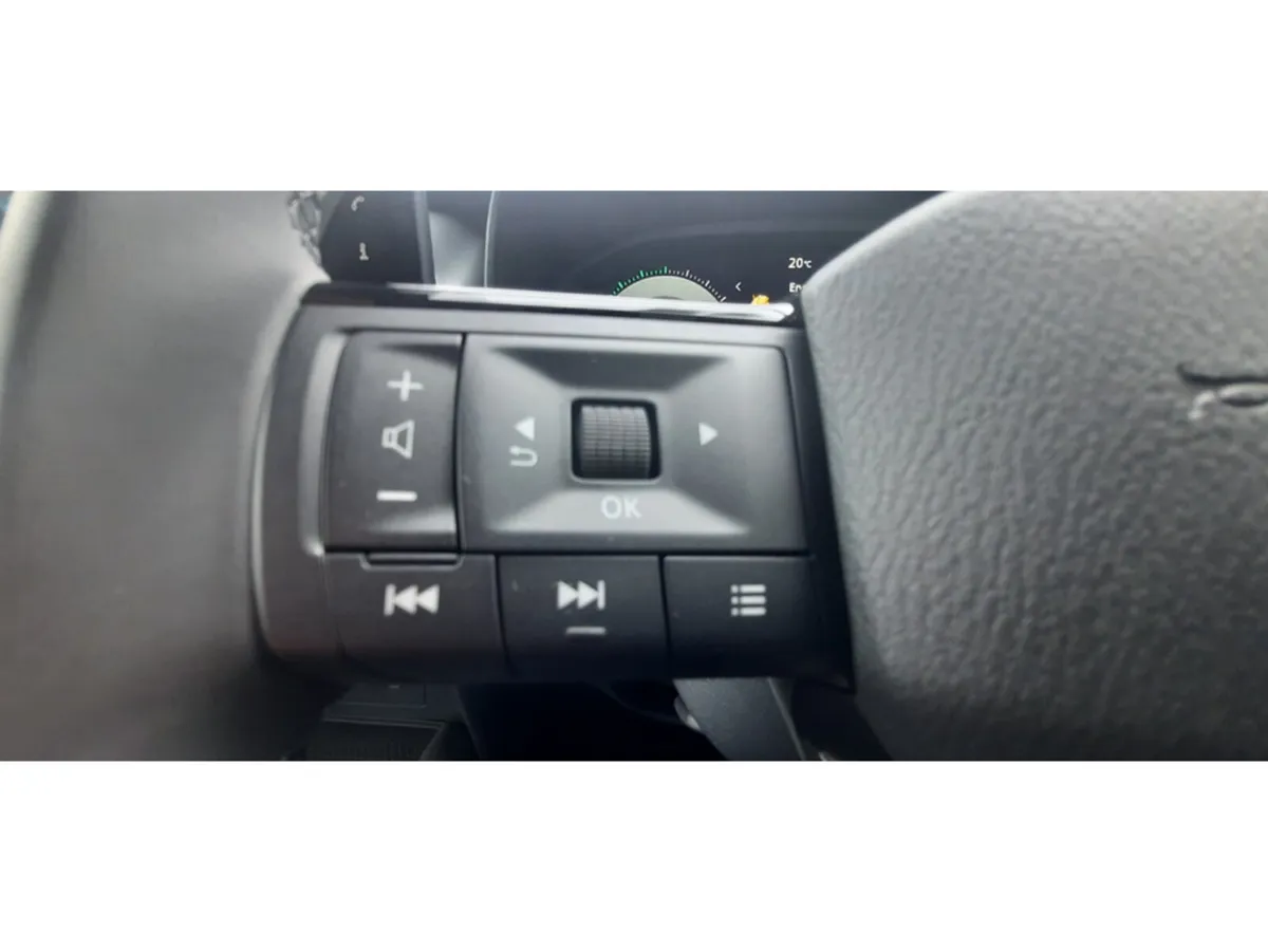 Nissan Juke Hatchback, Petrol Hybrid, 2026, Red
