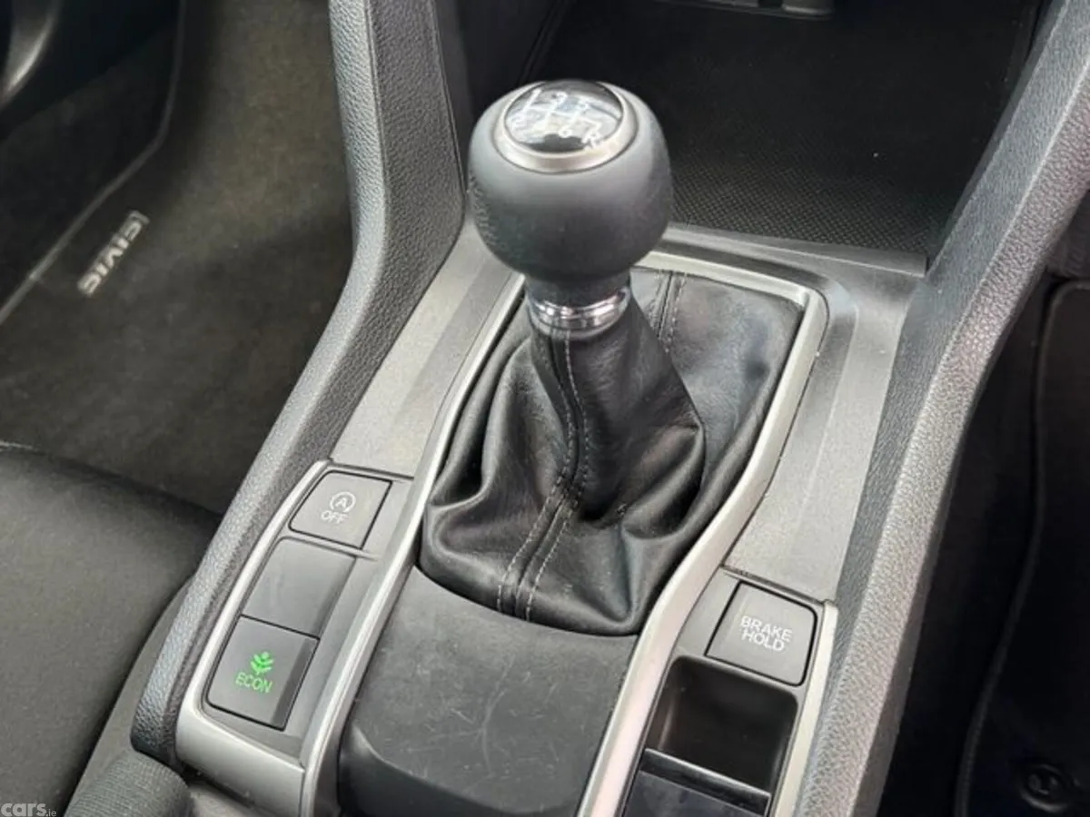 Honda Civic Hatchback, Diesel, 2019, Grey