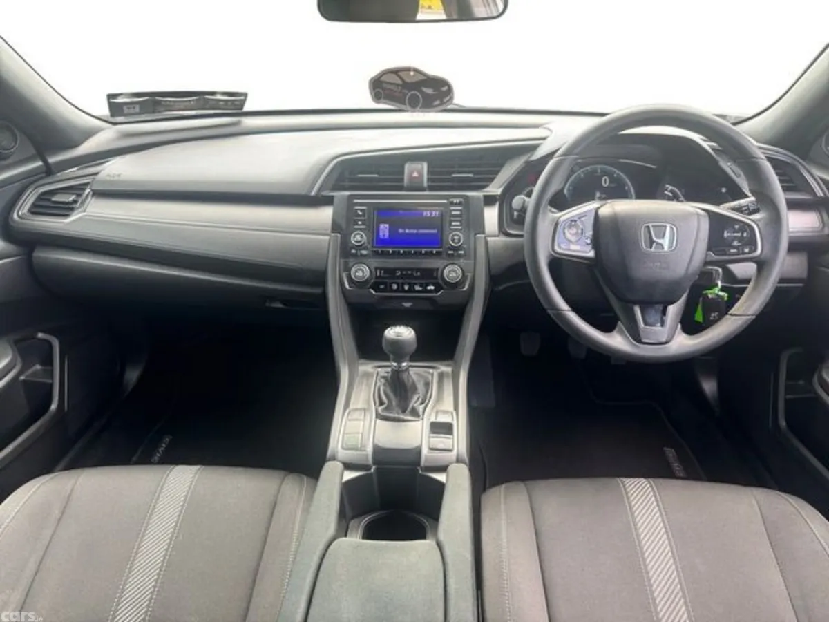 Honda Civic Hatchback, Diesel, 2019, Grey