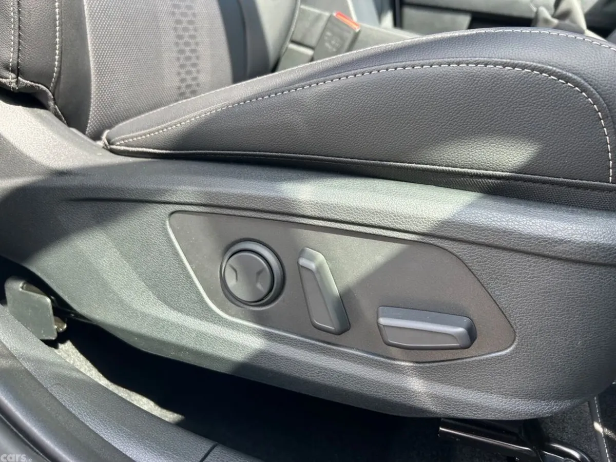 Kia Sportage SUV, Diesel, 2027, White