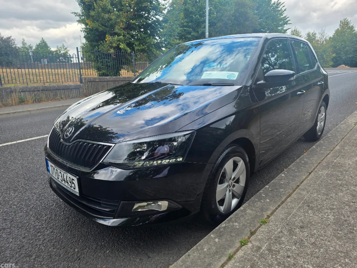 Skoda Fabia Hatchback, Petrol, 2017, Black