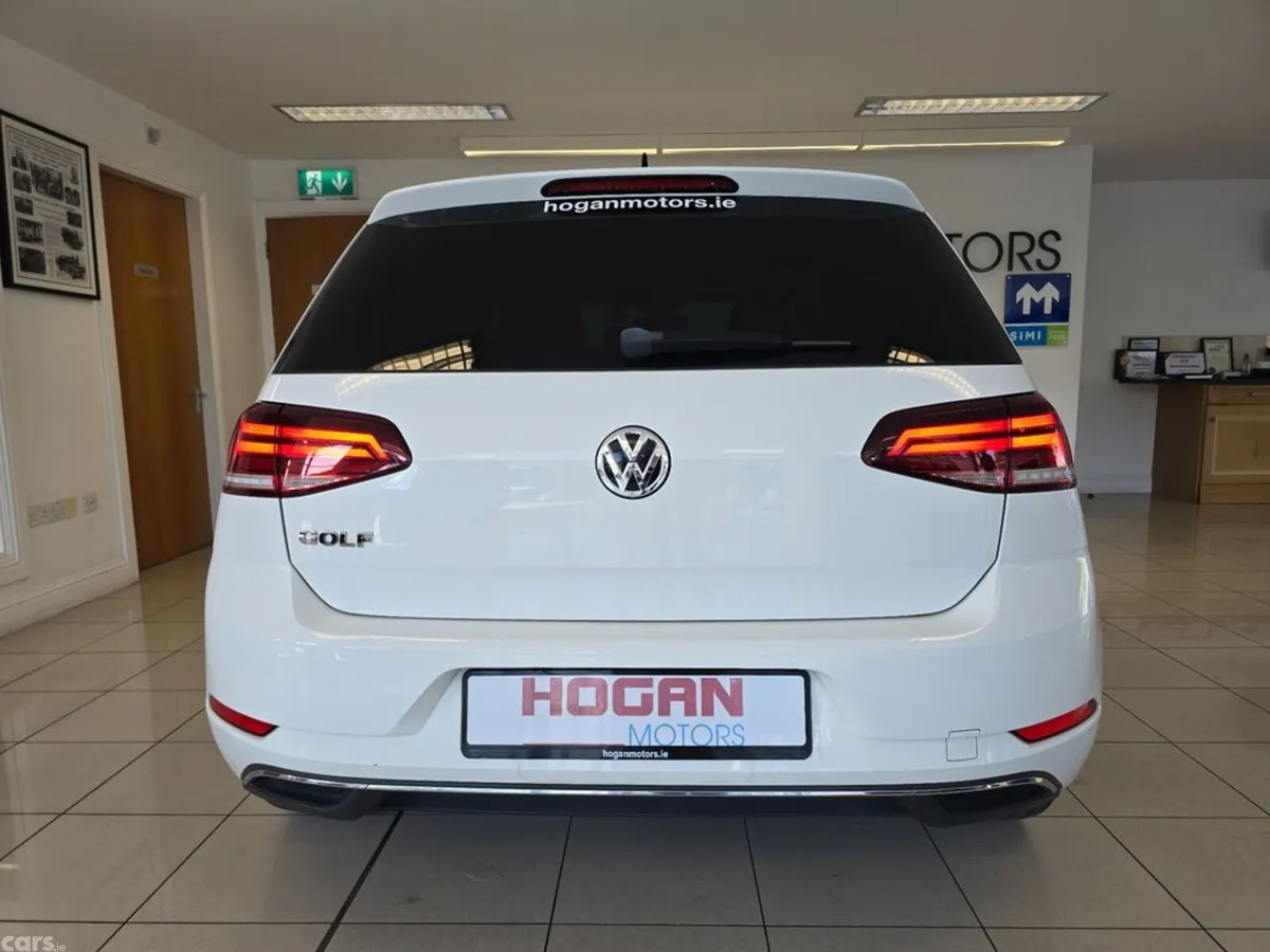 Volkswagen Golf Hatchback, Petrol, 2018, White