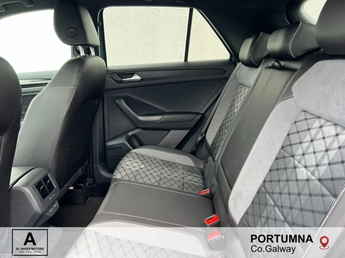 Volkswagen T-Roc SUV, Petrol, 2023, Blue