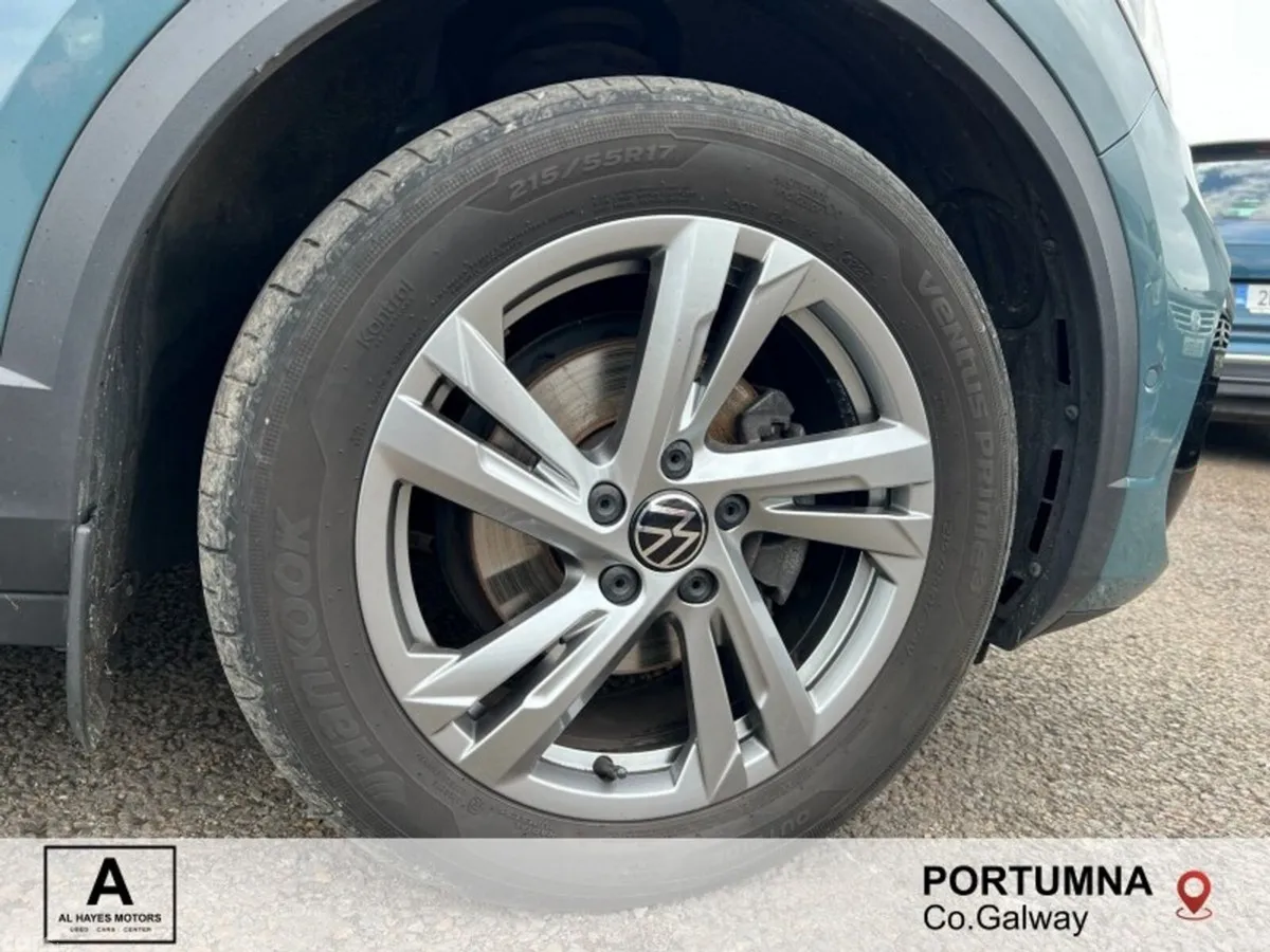 Volkswagen T-Roc SUV, Petrol, 2023, Blue