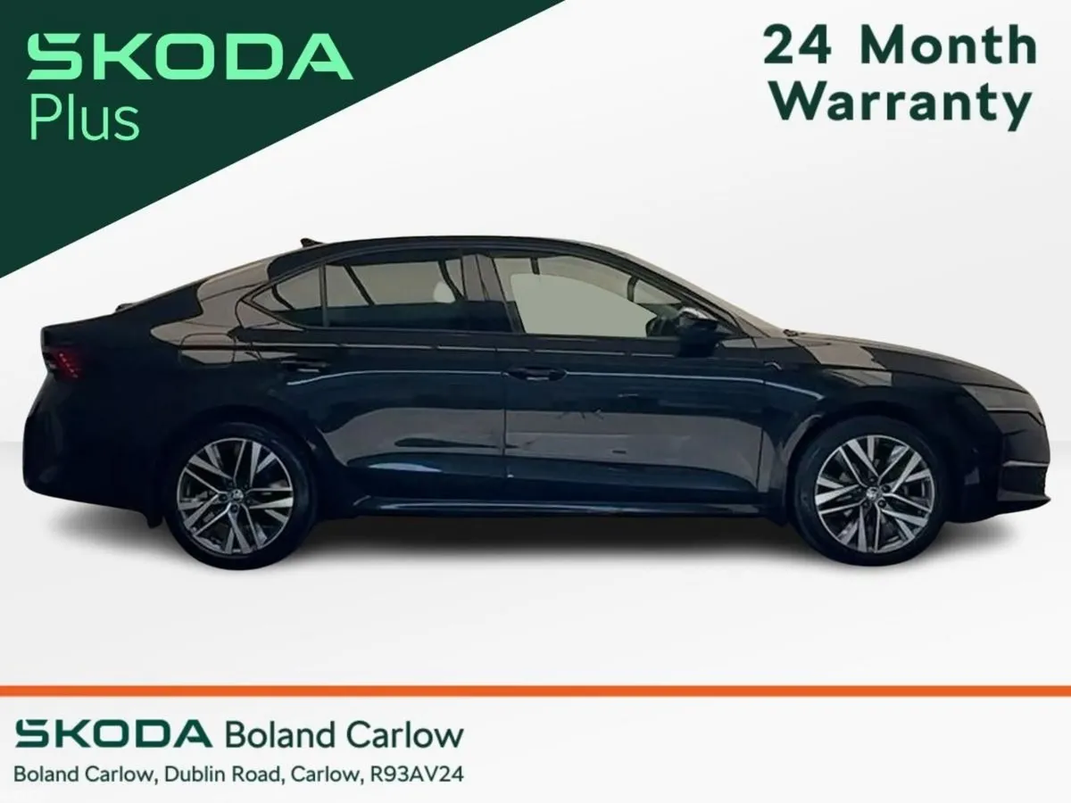 Skoda Octavia Saloon, Diesel, 2024, Black