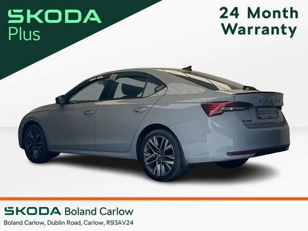 Skoda Octavia Saloon, Diesel, 2025, Grey