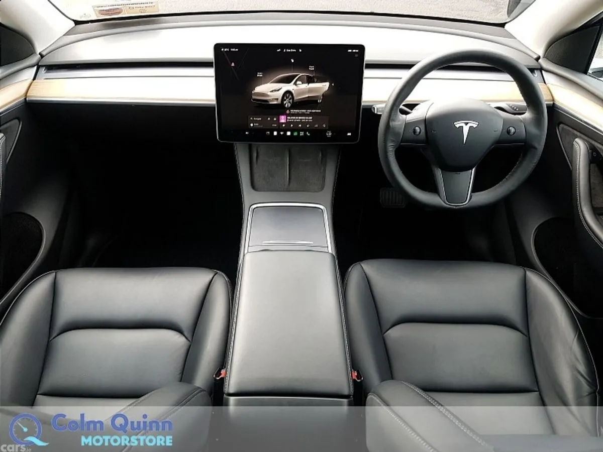 Tesla Model Y Saloon, Electric, 2023, White