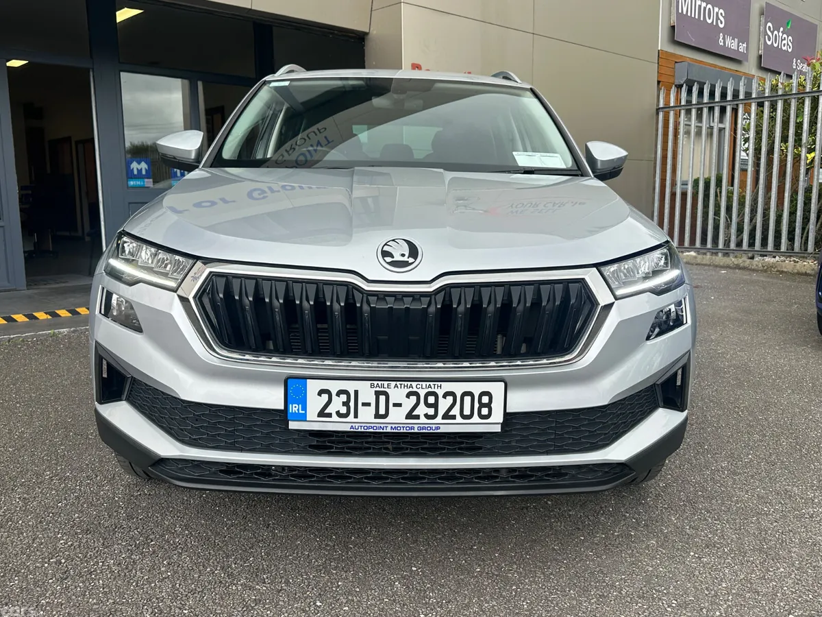 Skoda Karoq SUV, Diesel, 2023, Silver