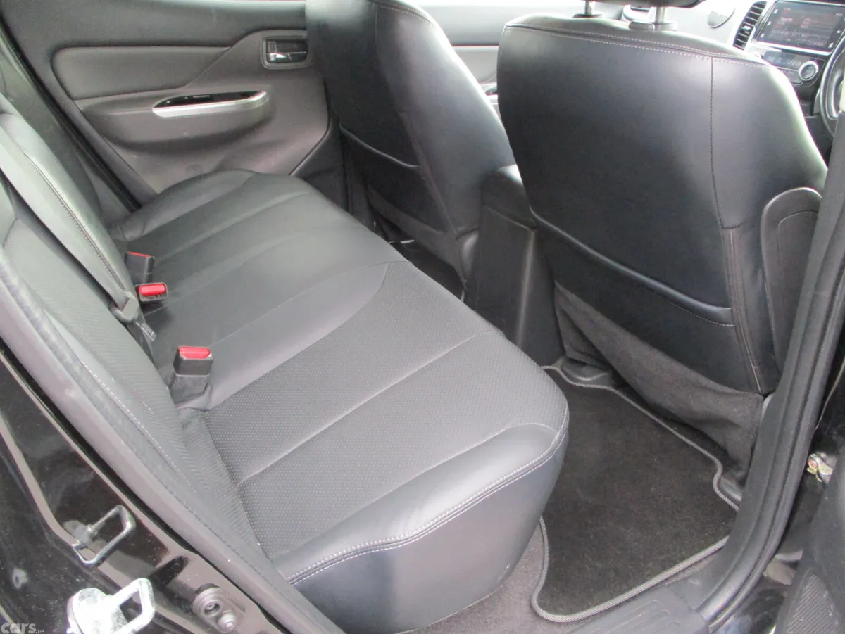 Mitsubishi L200 Pick Up, Diesel, 2019, Black