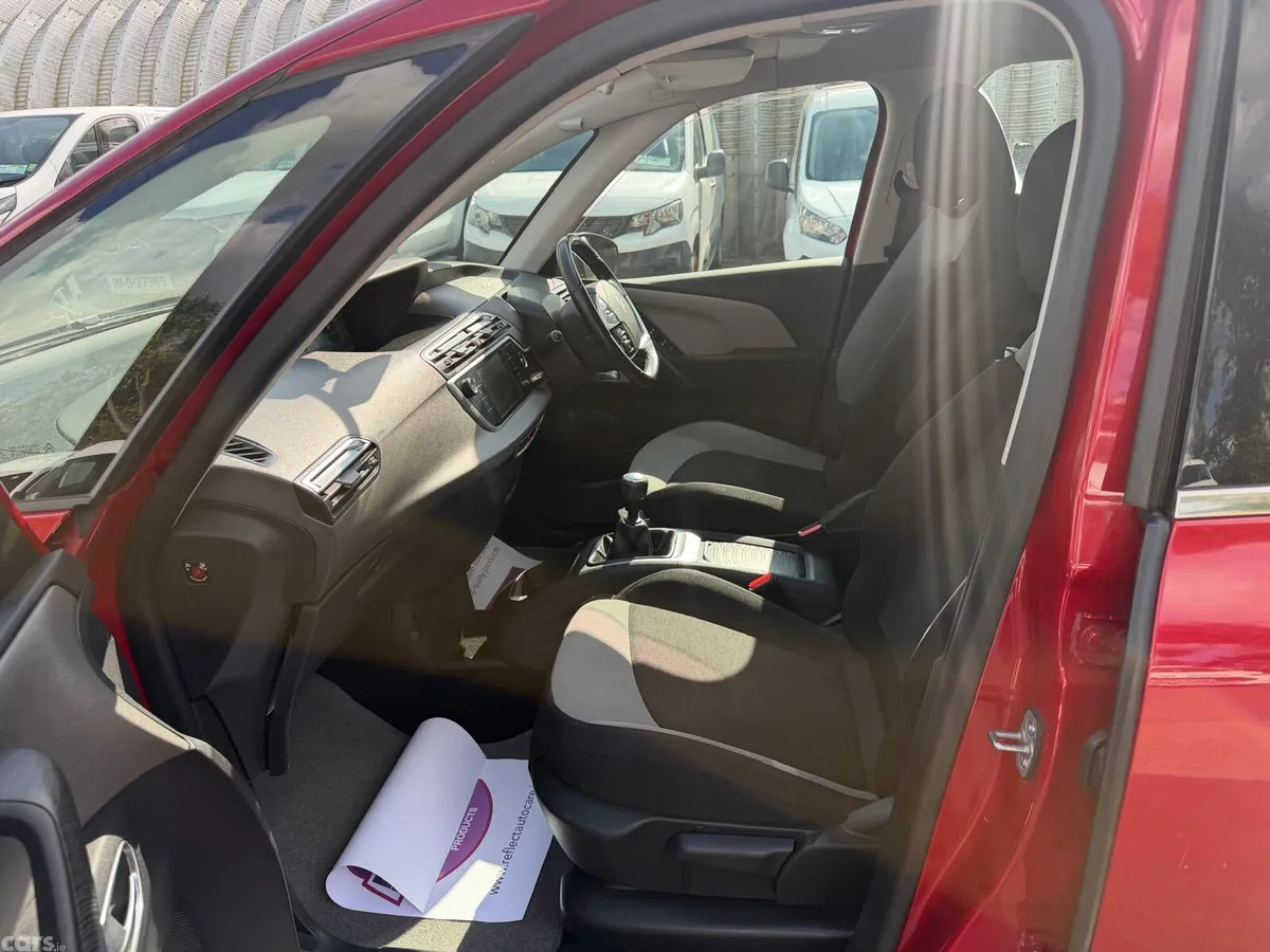 Citroen C4 Picasso MPV, Diesel, 2013, Red
