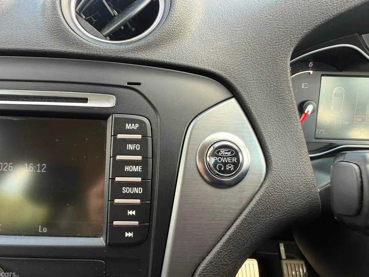 Ford Mondeo Hatchback, Diesel, 2014, Grey
