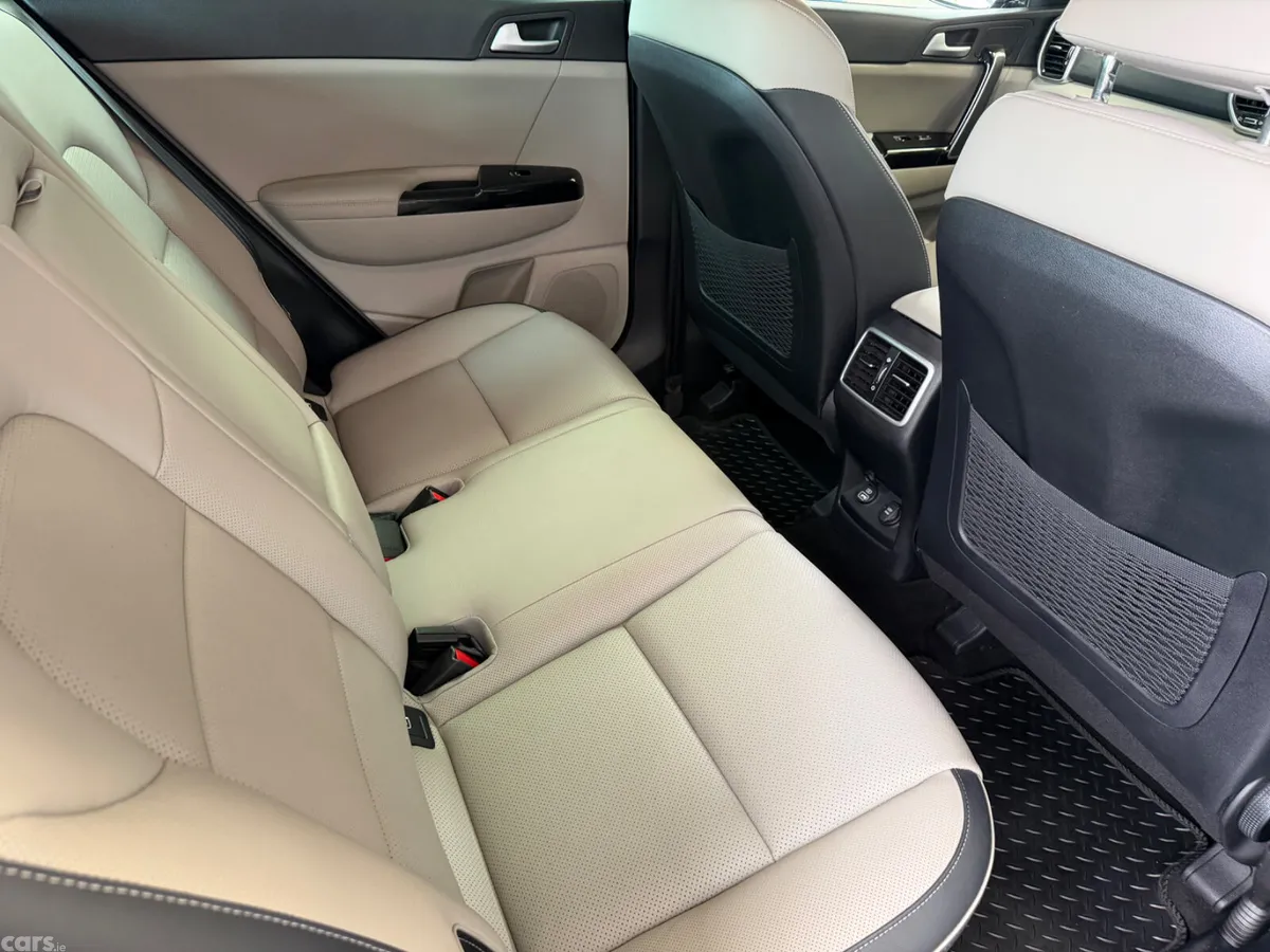 Kia Sportage SUV, Diesel, 2020, Blue