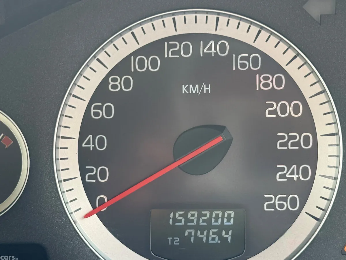 Volvo XC90 SUV, Diesel, 2014, Red