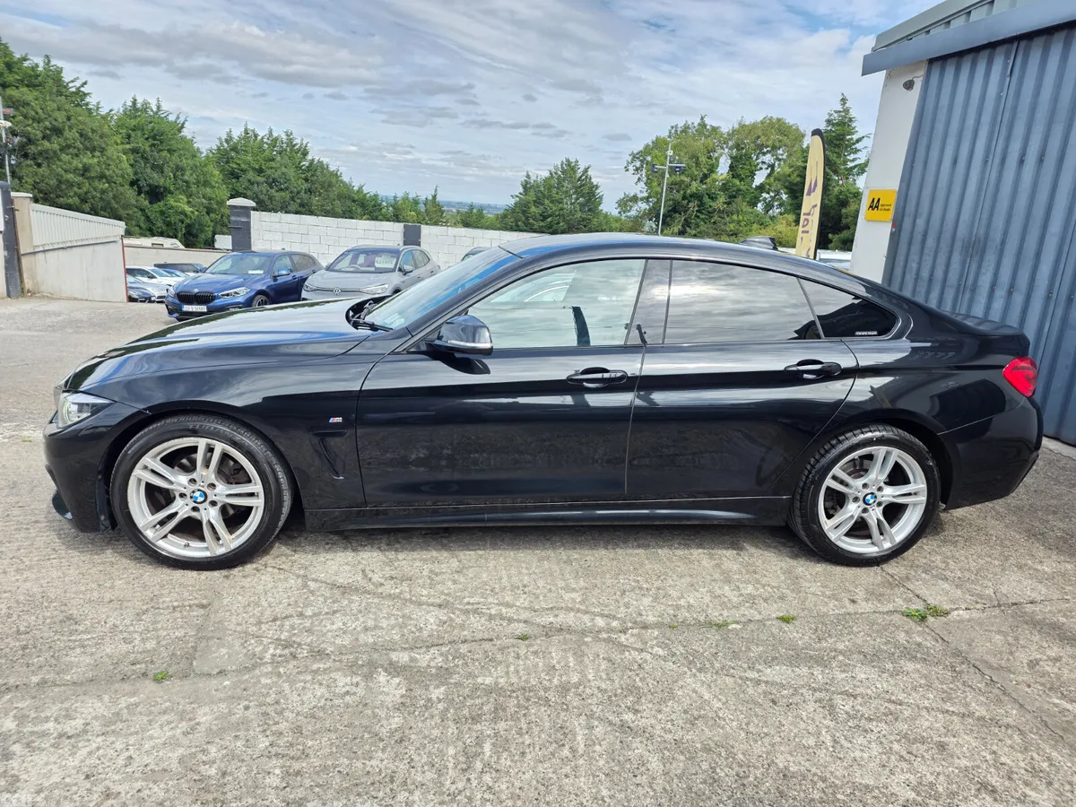 BMW 4-Series Coupe, Petrol, 2018, Black